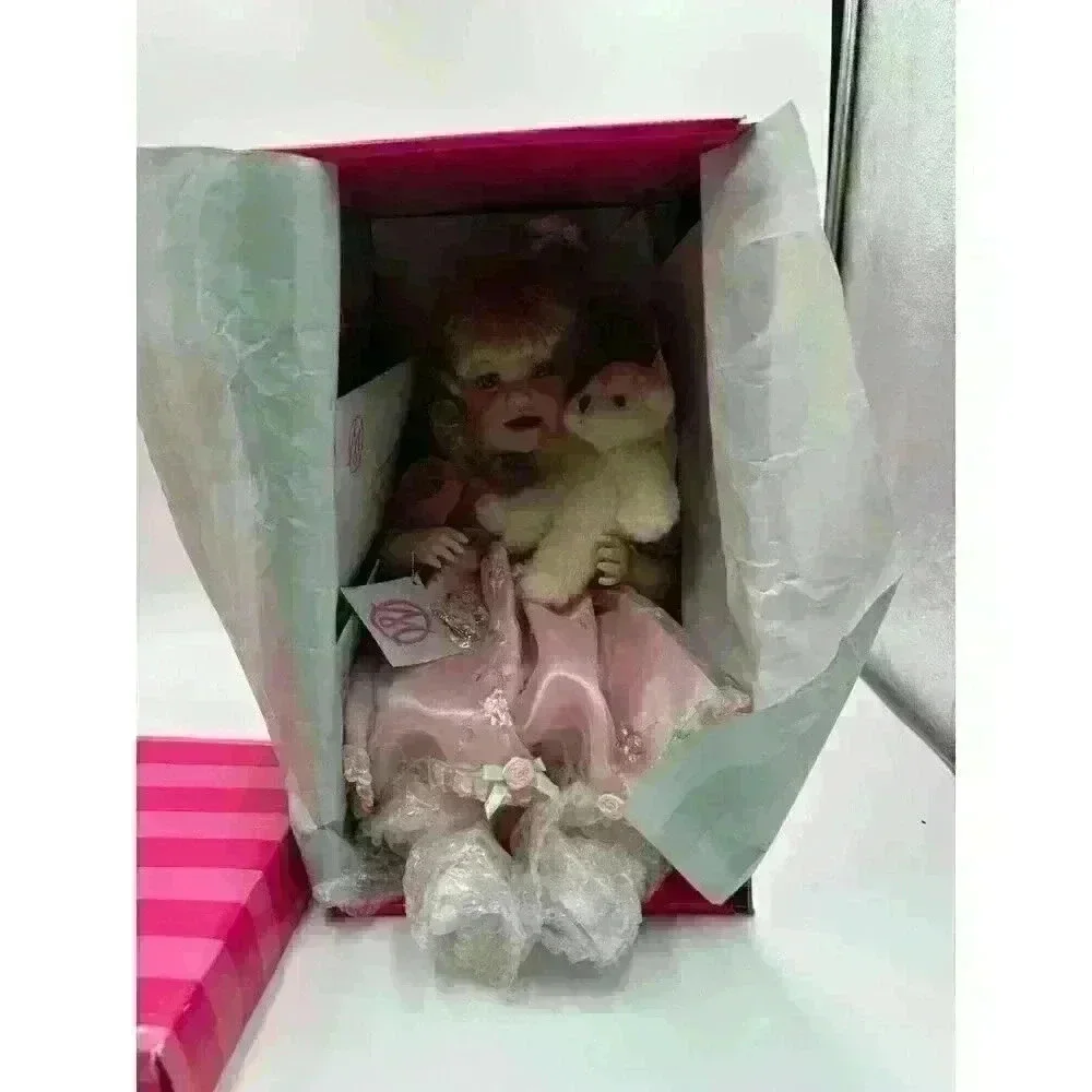 Vintage Marie Osmond Queen Elizabeth Doll Limited Edition Original Box Complete